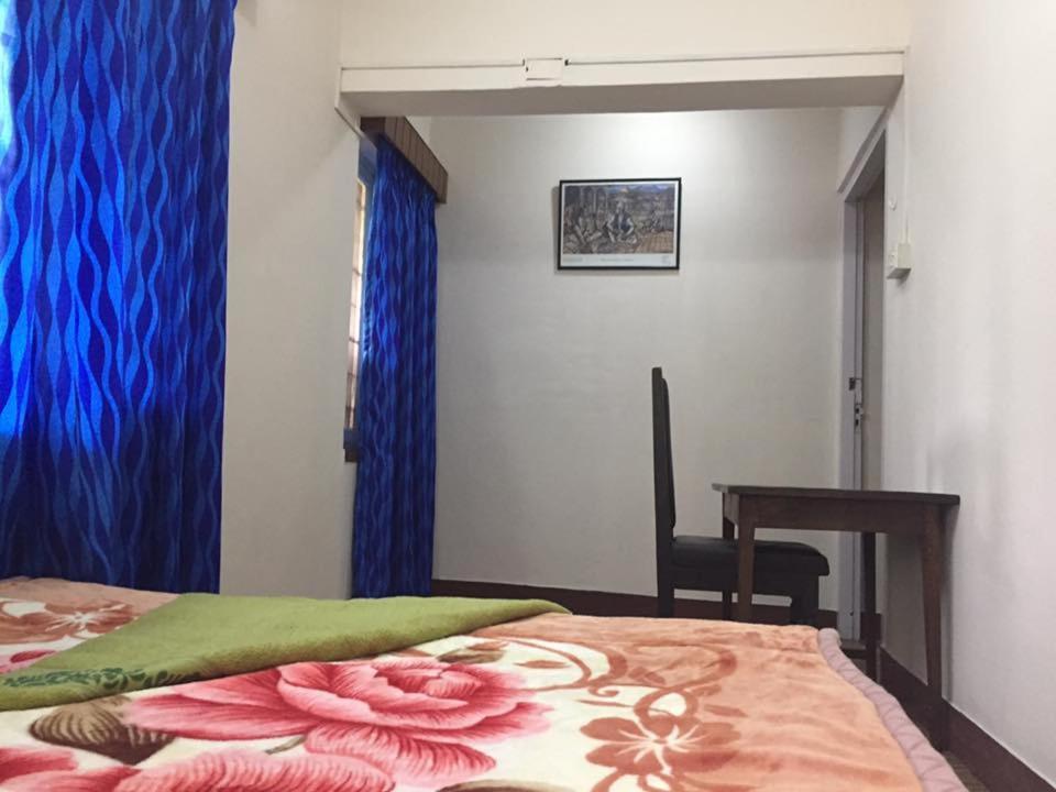 Kathmandu Home Stay & Hostel エクステリア 写真