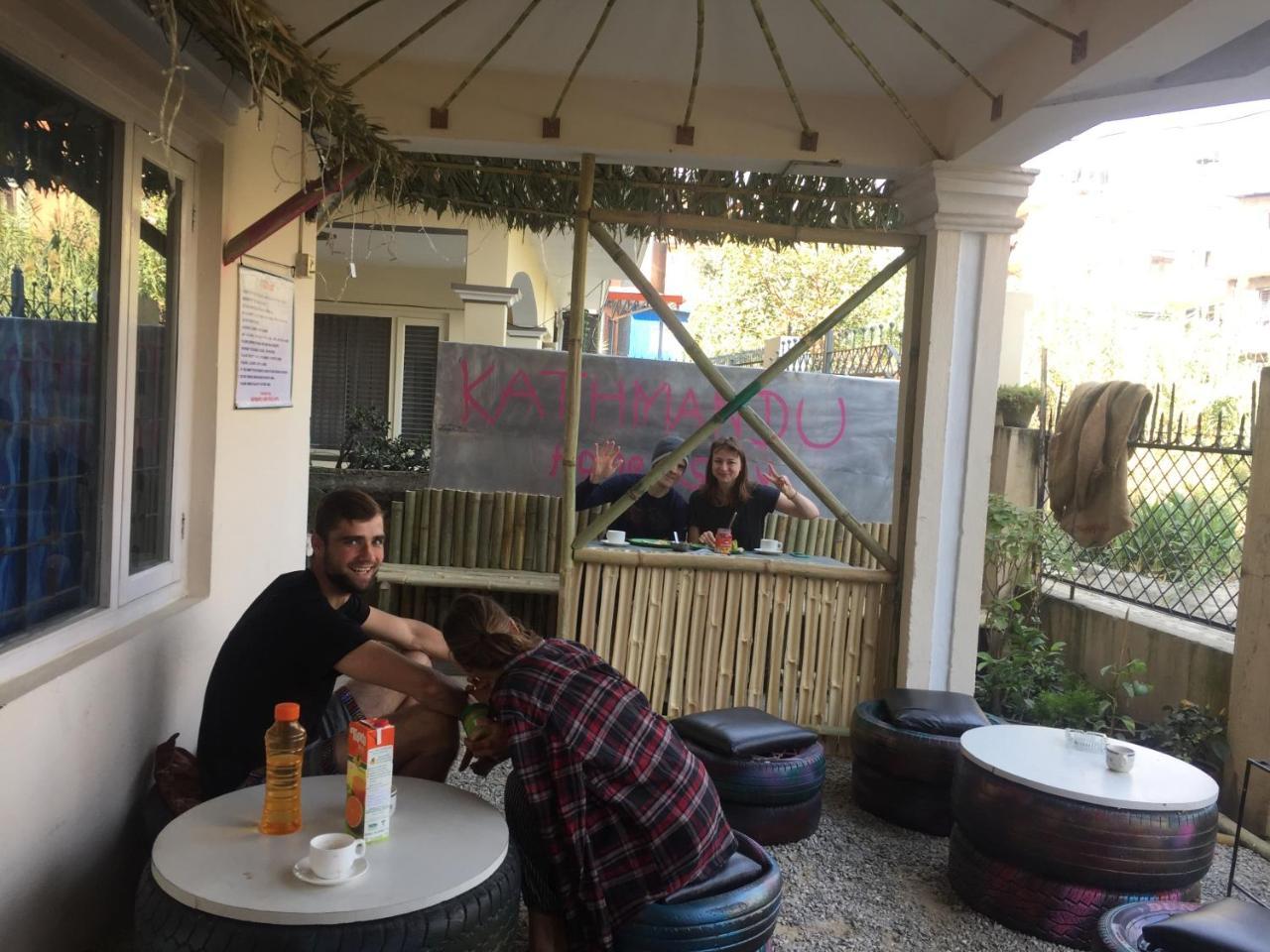 Kathmandu Home Stay & Hostel エクステリア 写真