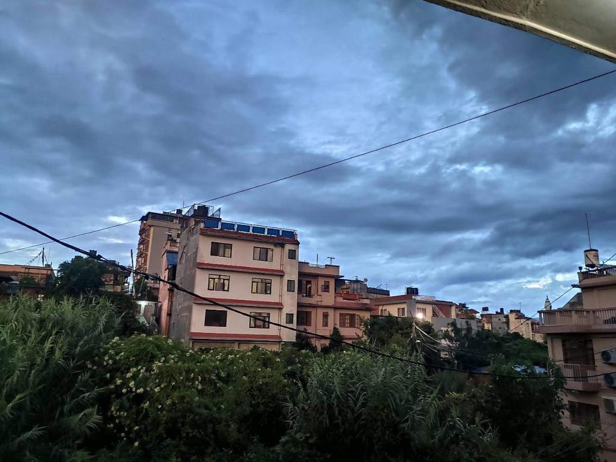 Kathmandu Home Stay & Hostel エクステリア 写真